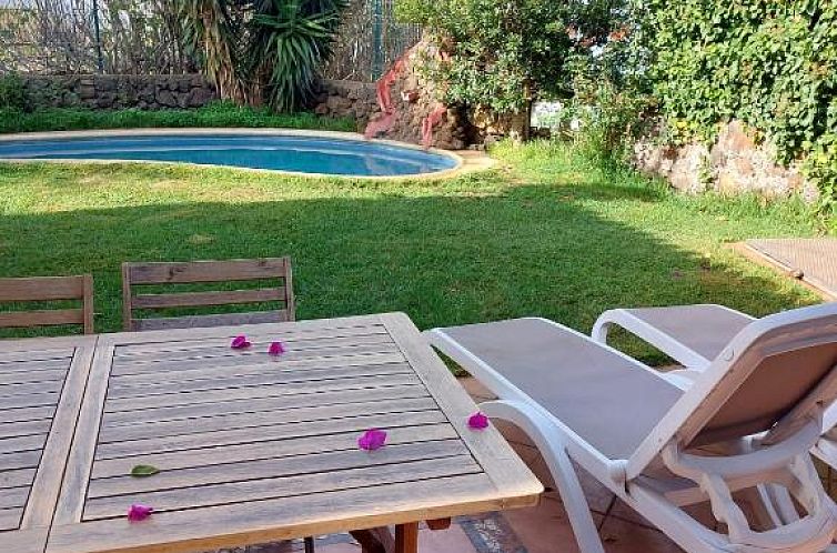 Casa Rural Doña Herminda