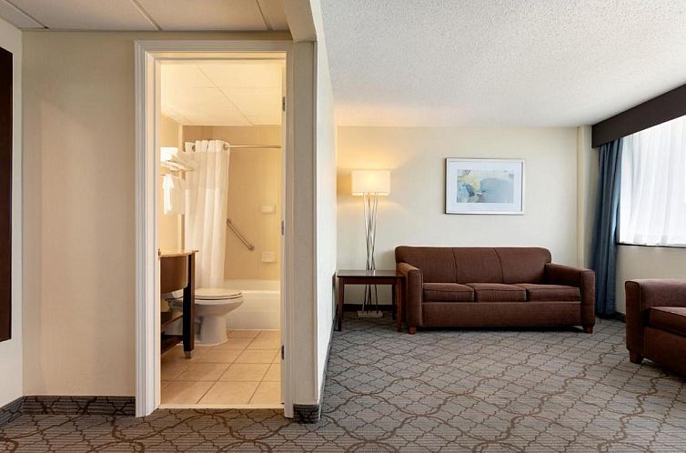 Holiday Inn Birmingham-Airport, an IHG Hotel