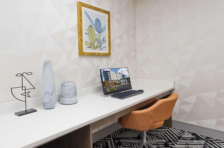 Hilton Garden Inn Birmingham/Lakeshore Drive