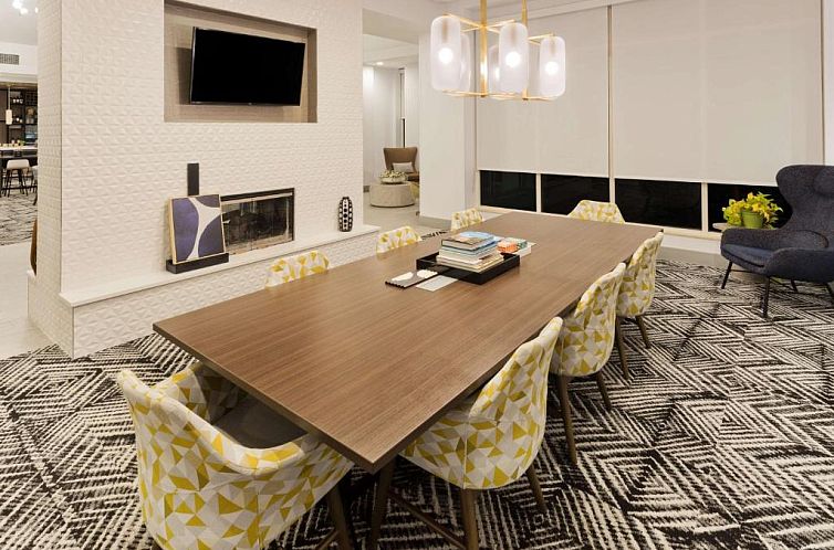 Hilton Garden Inn Birmingham/Lakeshore Drive