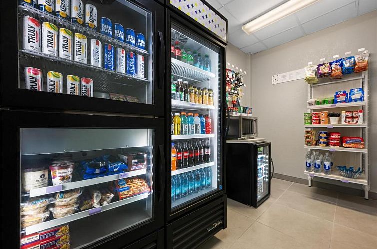 Country Inn & Suites by Radisson, Homewood, AL