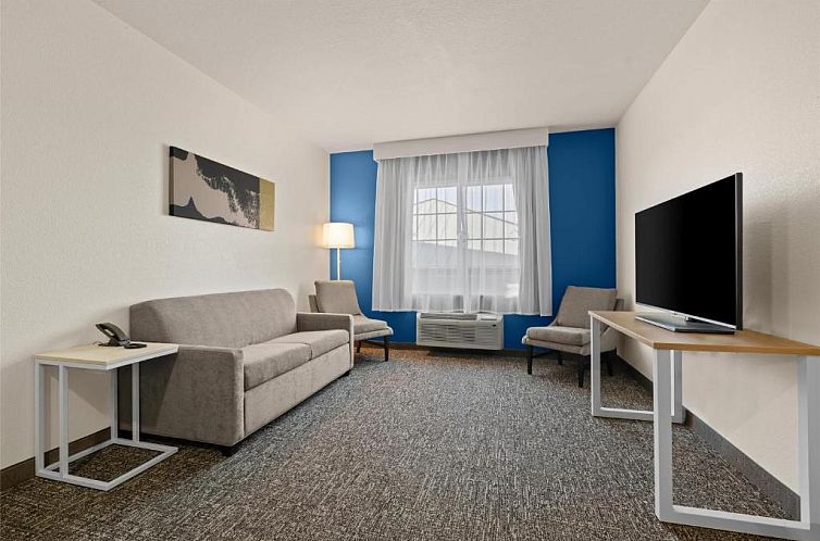 Country Inn & Suites by Radisson, Homewood, AL