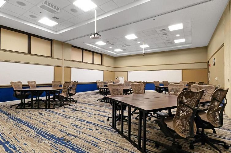 DoubleTree by Hilton Palm Beach Gardens