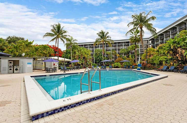 DoubleTree by Hilton Palm Beach Gardens