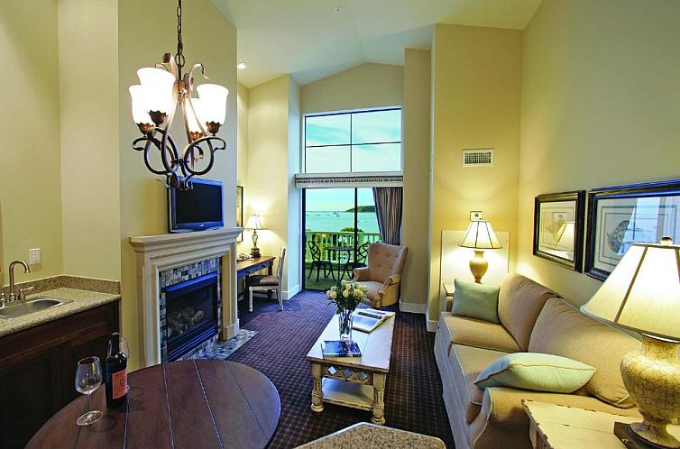 Oceano Hotel and Spa Half Moon Bay Harbor