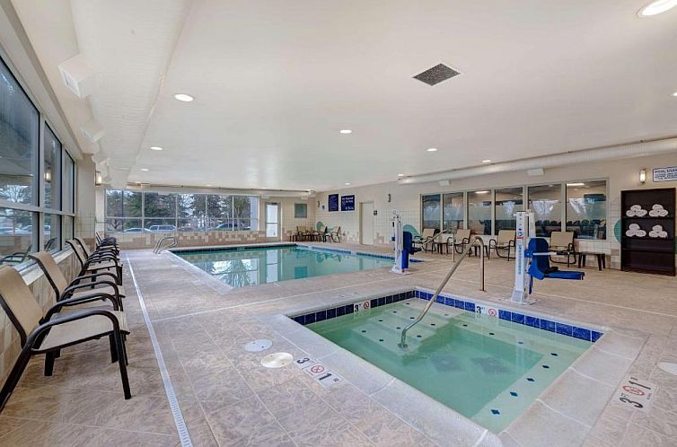 Hampton Inn & Suites Seattle/Federal Way