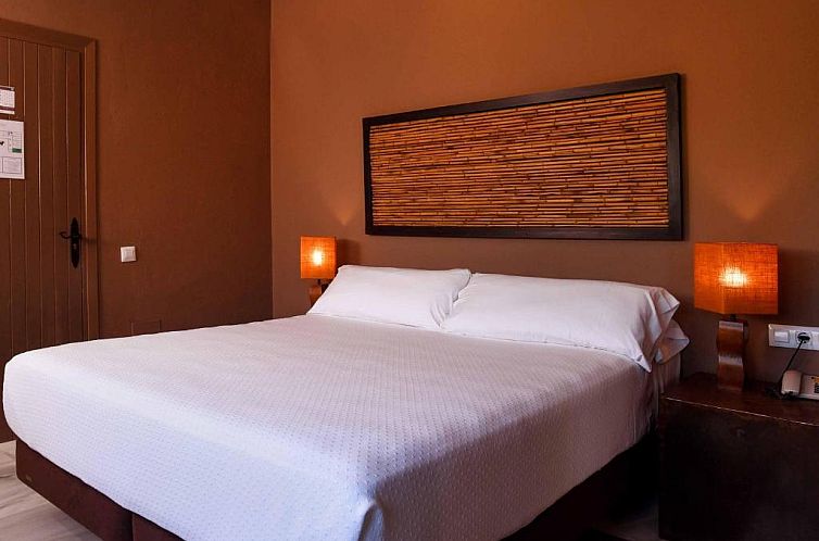 Chillout Hotel Tres Mares