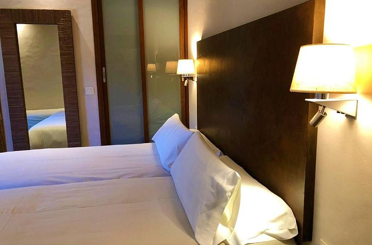 Chillout Hotel Tres Mares