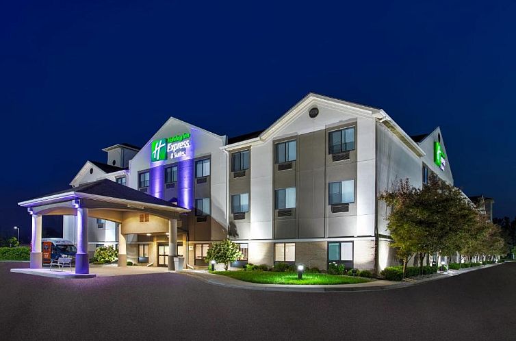 Holiday Inn Express Hotel & Suites - Belleville Area, an IHG