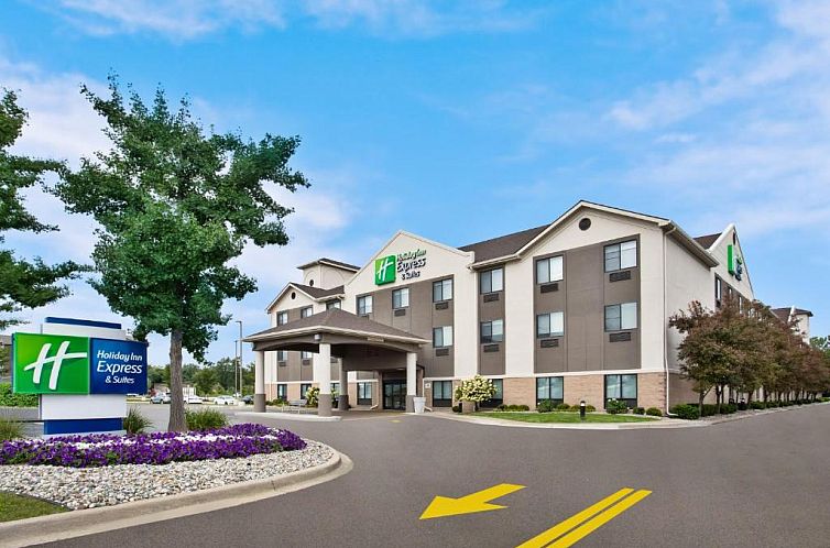 Holiday Inn Express Hotel & Suites - Belleville Area, an IHG