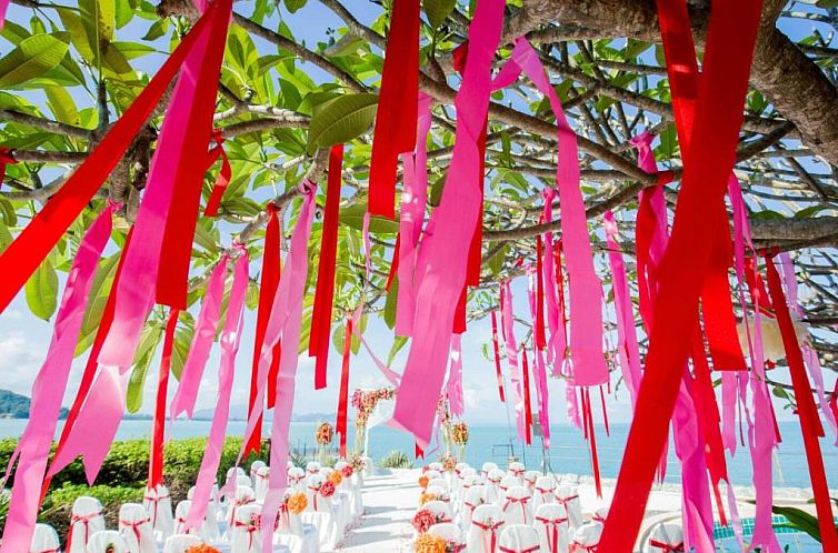 Racha Kiri Resort & Spa