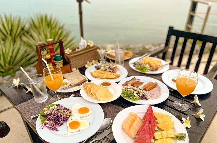 Racha Kiri Resort & Spa