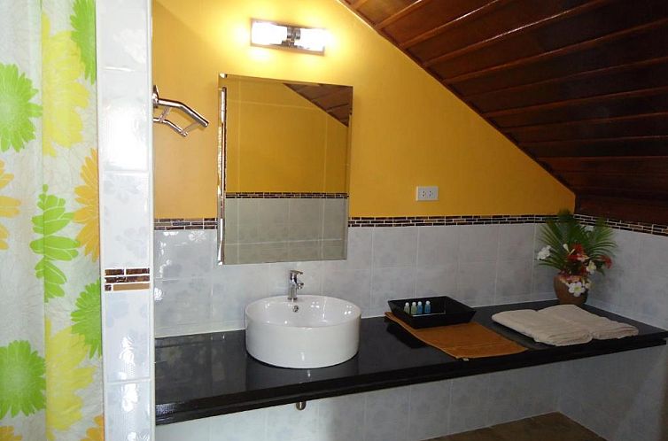 Sea Breeze House, Naiplao Beach