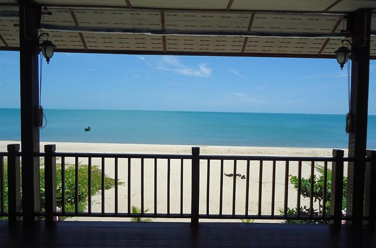 Sea Breeze House, Naiplao Beach