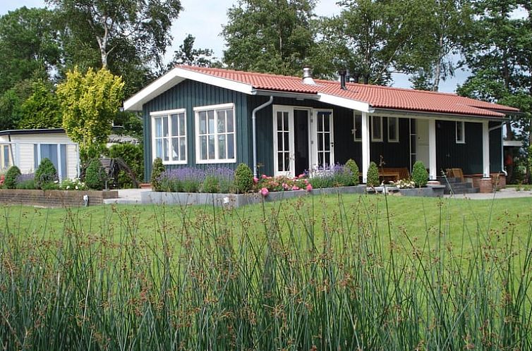 Huisje in IJsselmuiden