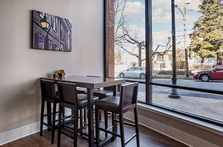 Best Western Plus Philadelphia Airport South - at Widener Un