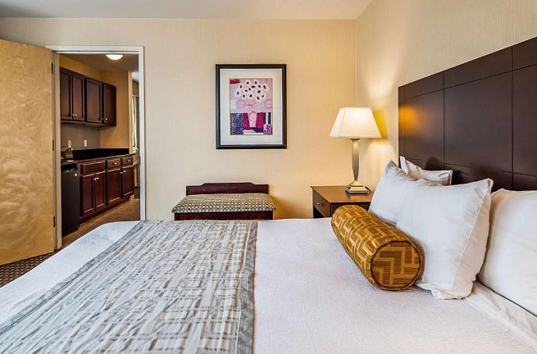 Best Western Plus Philadelphia Airport South - at Widener Un