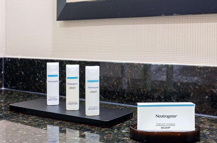 Embassy Suites Greensboro Airport