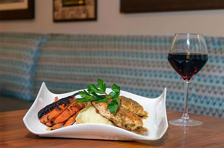 DoubleTree by Hilton West Palm Beach Airport