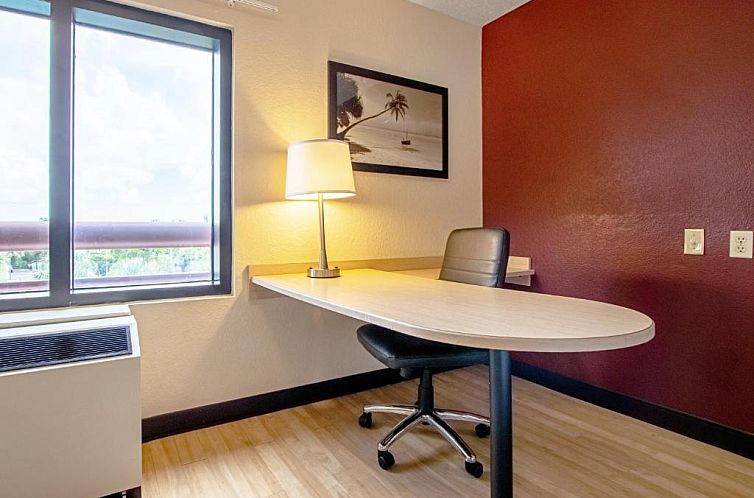 Red Roof Inn PLUS+ West Palm Beach