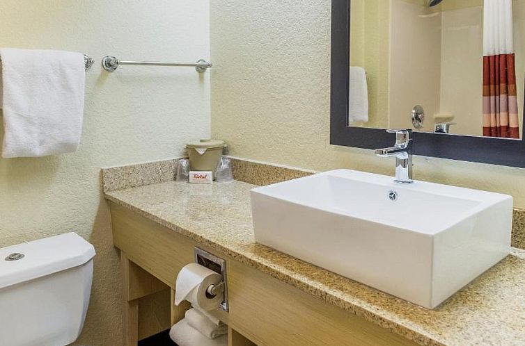 Red Roof Inn PLUS+ West Palm Beach