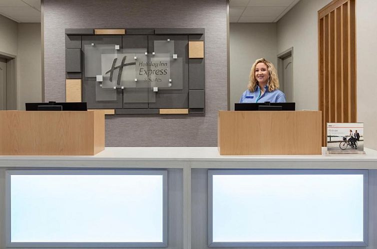 Holiday Inn Express Hotel & Suites Merced, an IHG Hotel