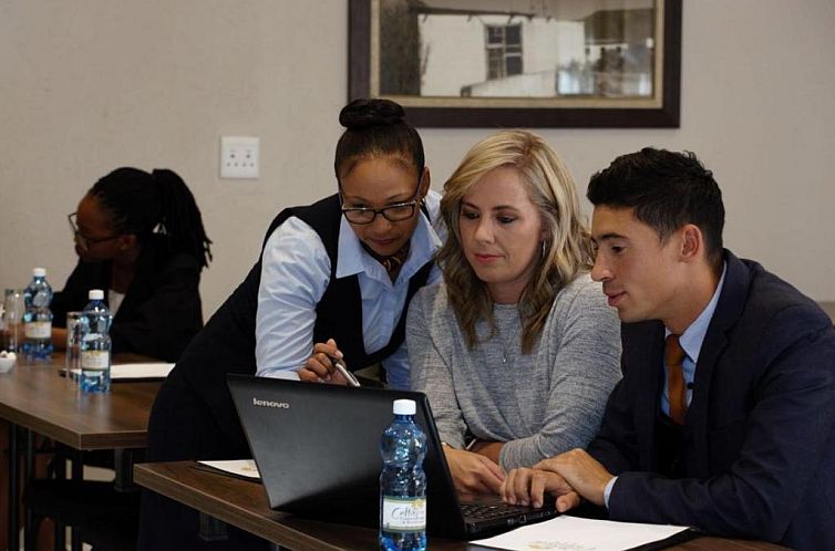 Celtis Country Lodge & Restaurant