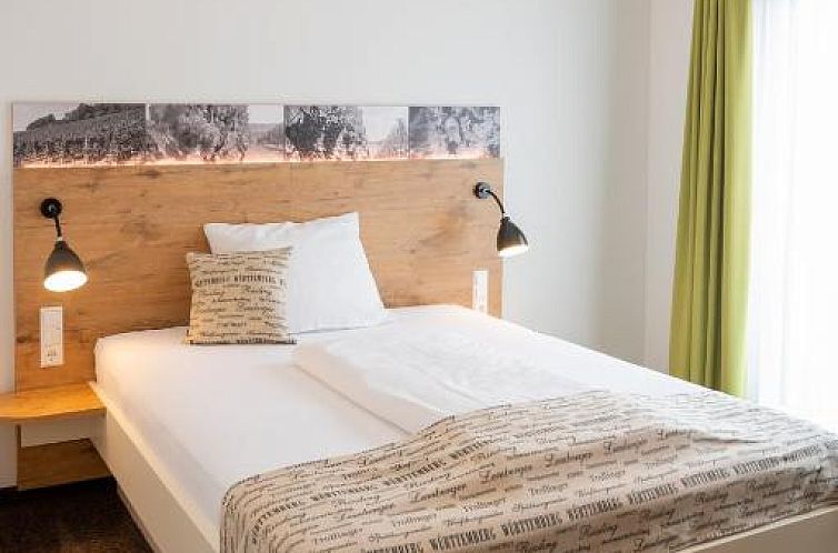 Vinotel Heinz J. Schwab