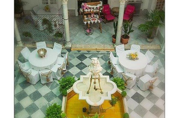 Hotel Simon