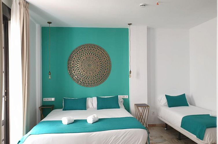 Hotel y Apartamentos Doña Lola