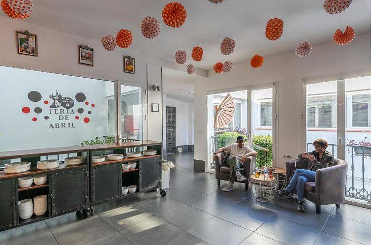 Oasis Backpackers' Palace Seville