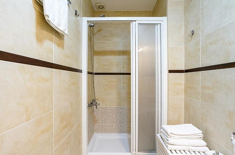 Apartamentos Diaber San Leandro