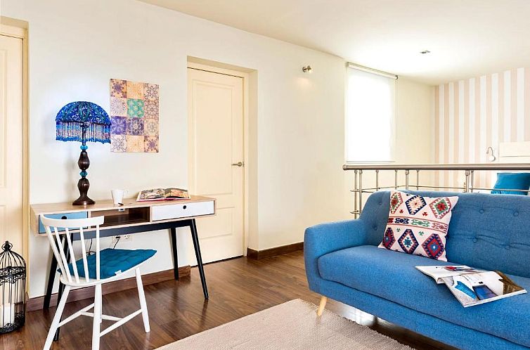 Genteel Home Francos