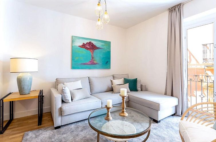 Genteel Home Francos