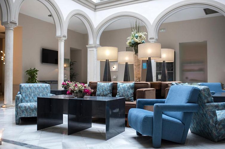 Petit Palace Marques Santa Ana