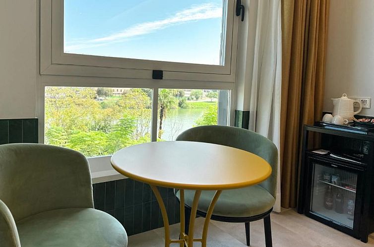 Ribera de Triana Hotel
