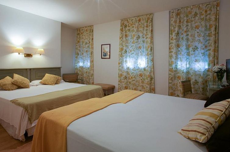 Hotel Alcántara