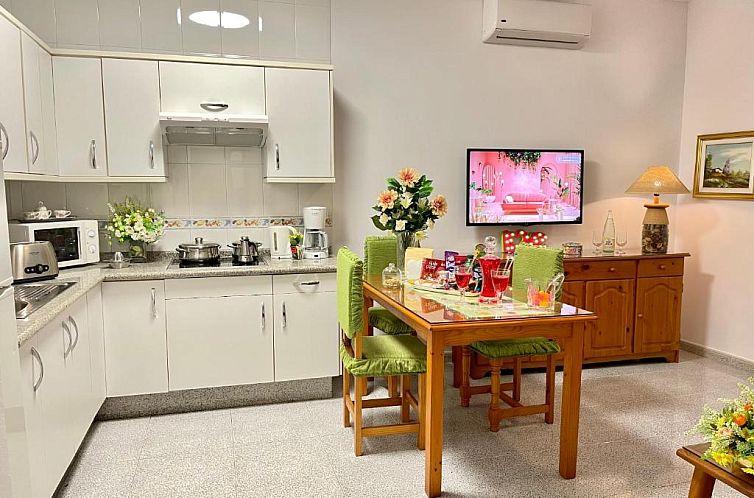 EmyCanarias Holiday Homes Vecindario