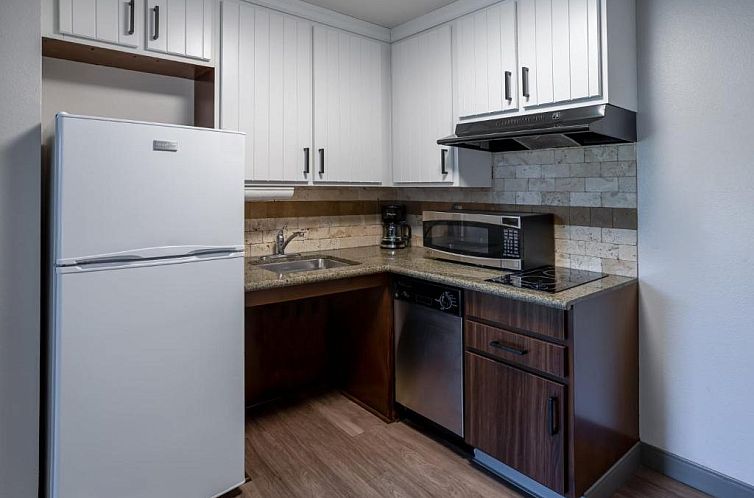 Staybridge Suites Wilmington East, an IHG Hotel