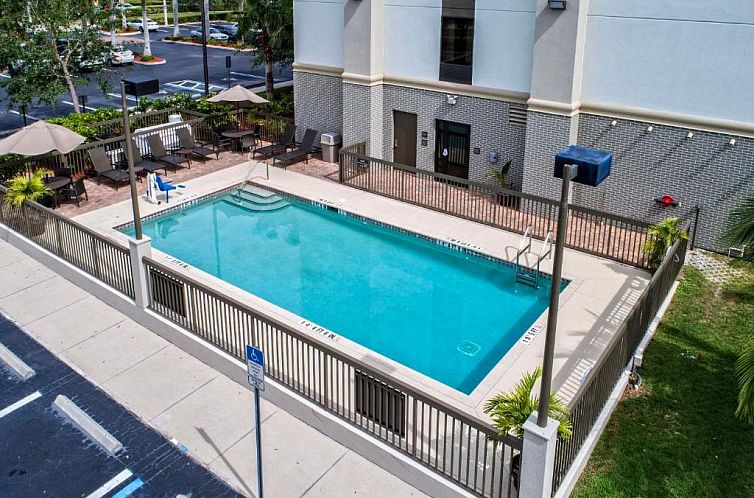 Hampton Inn & Suites Fort Myers Estero