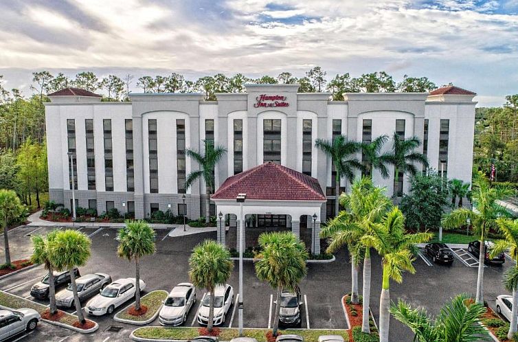 Hampton Inn & Suites Fort Myers Estero