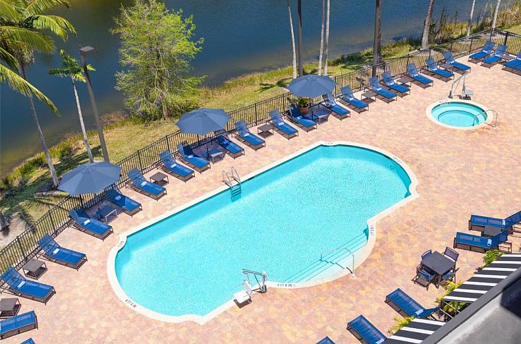 Embassy Suites Fort Myers - Estero