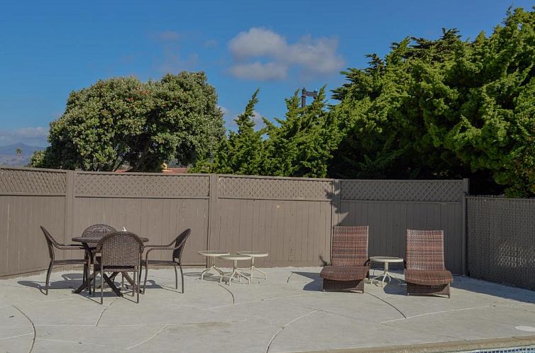 Sea Breeze Inn - San Simeon