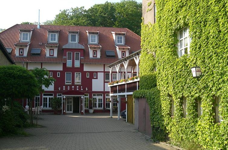 Guest house 58002001 - Apartment Baden-Württemberg - Cross-Country-Hotel Hirsch