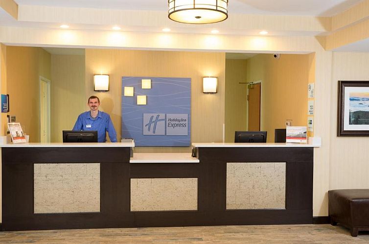 Holiday Inn Express Hotel & Suites Cherokee-Casino, an IHG H