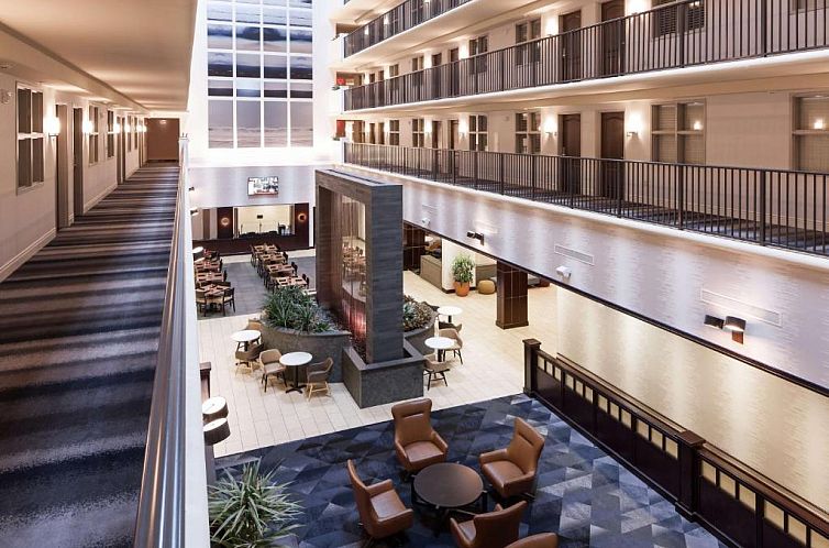 Embassy Suites Tampa - Brandon