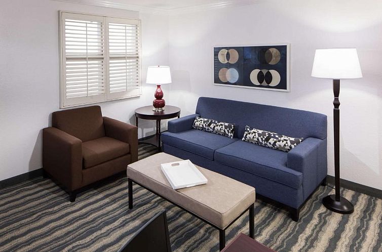 Embassy Suites Tampa - Brandon