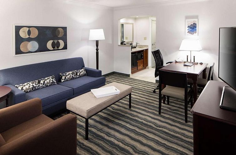 Embassy Suites Tampa - Brandon