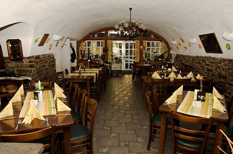 Moselland Hotel im Enderttal Zum Onkel Willi