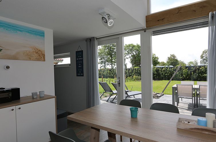 Vakantiehuis Zonnedorp 7, "De Meerpaal"